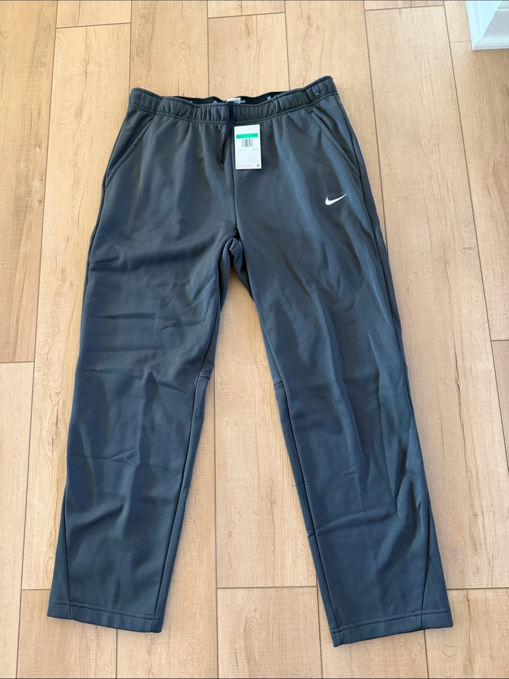 Nike Men’s Gray Dri-FIT Athletic Pants